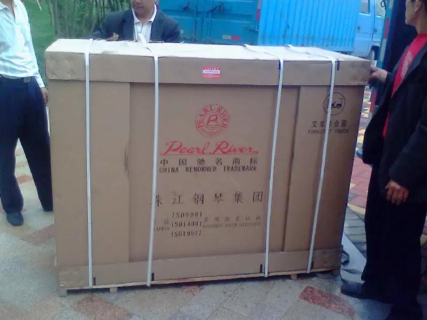專業(yè)精品包裝服務(wù)，讓您的禮物更精美